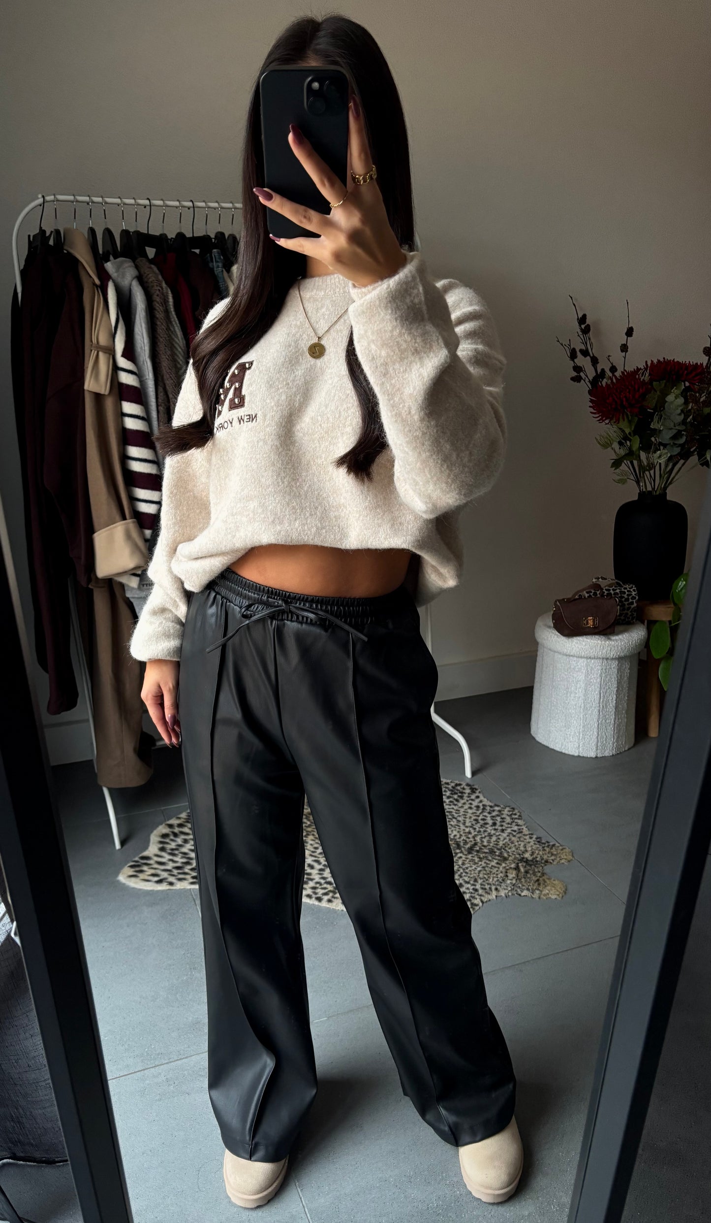 New york studded trui