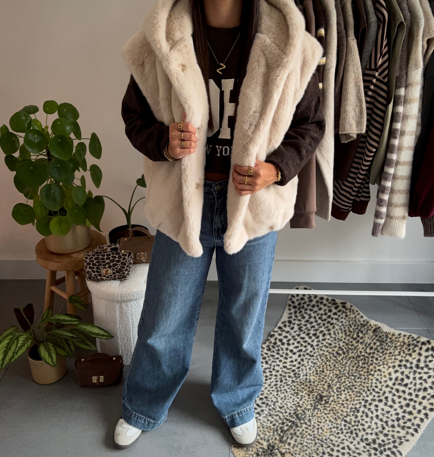 Soft elegance faux fur gilet