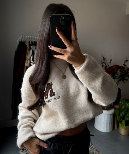 New york studded trui