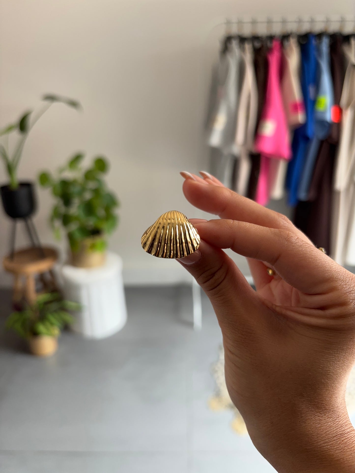 Seashell ring