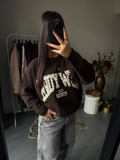 NYC heritage chocolate knit