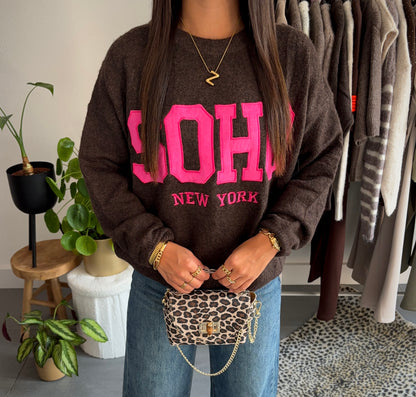 Soho cozy college trui (bruin)