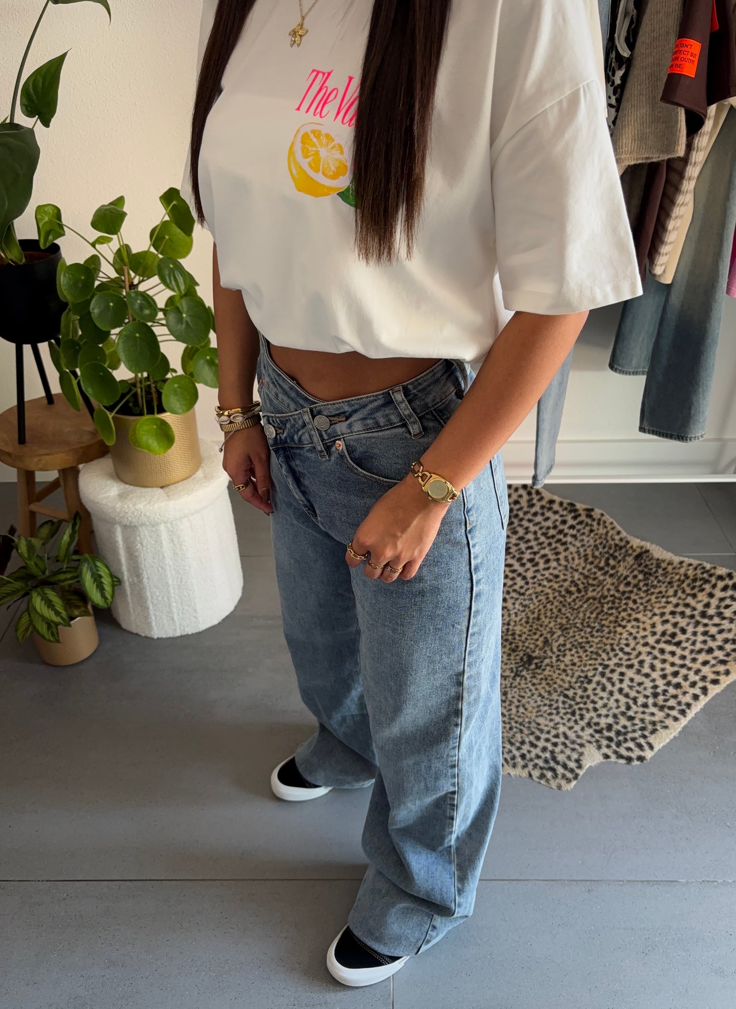Twist-up denim jeans
