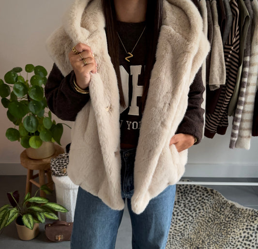 Soft elegance faux fur gilet