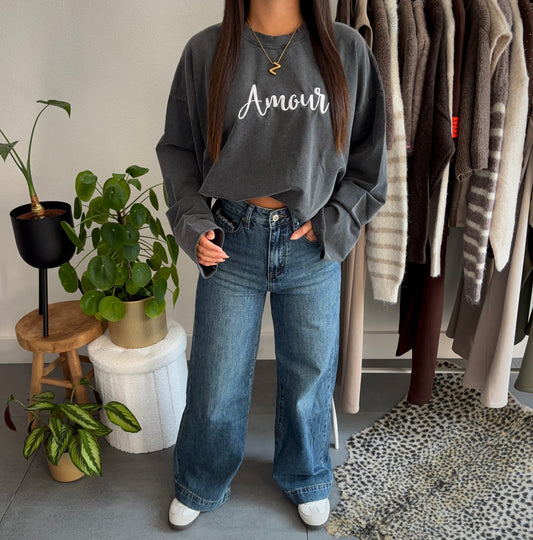Amour sweater