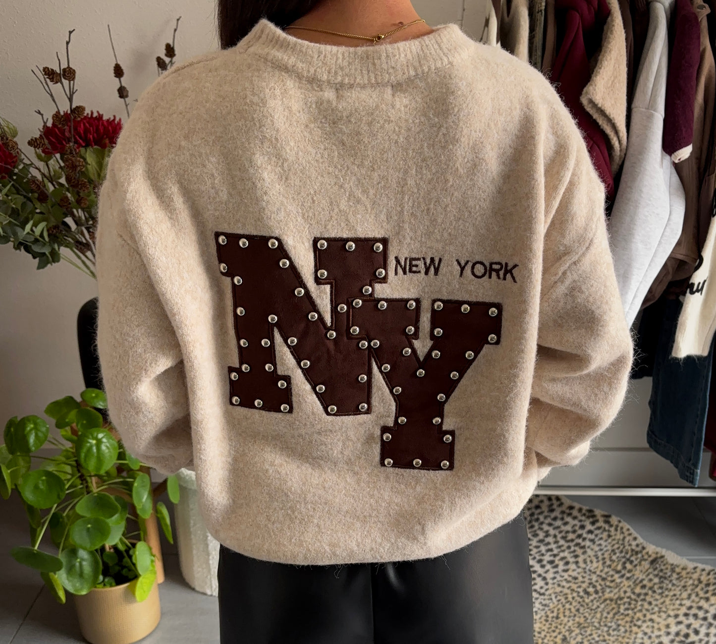 New york studded trui