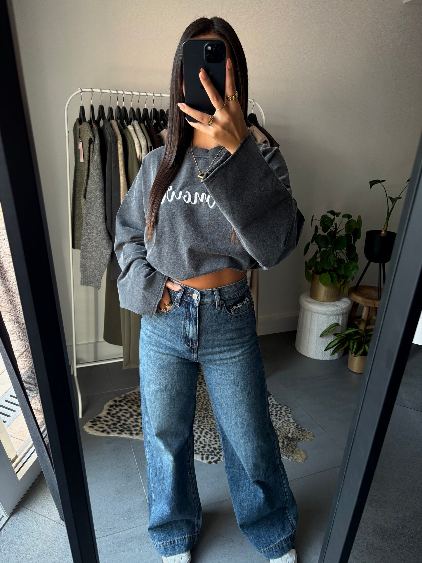 Amour sweater
