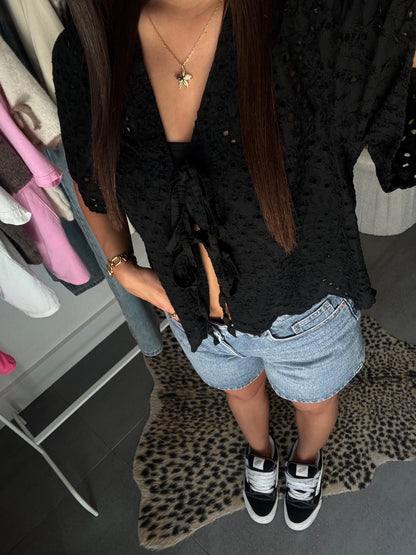 Black breeze top