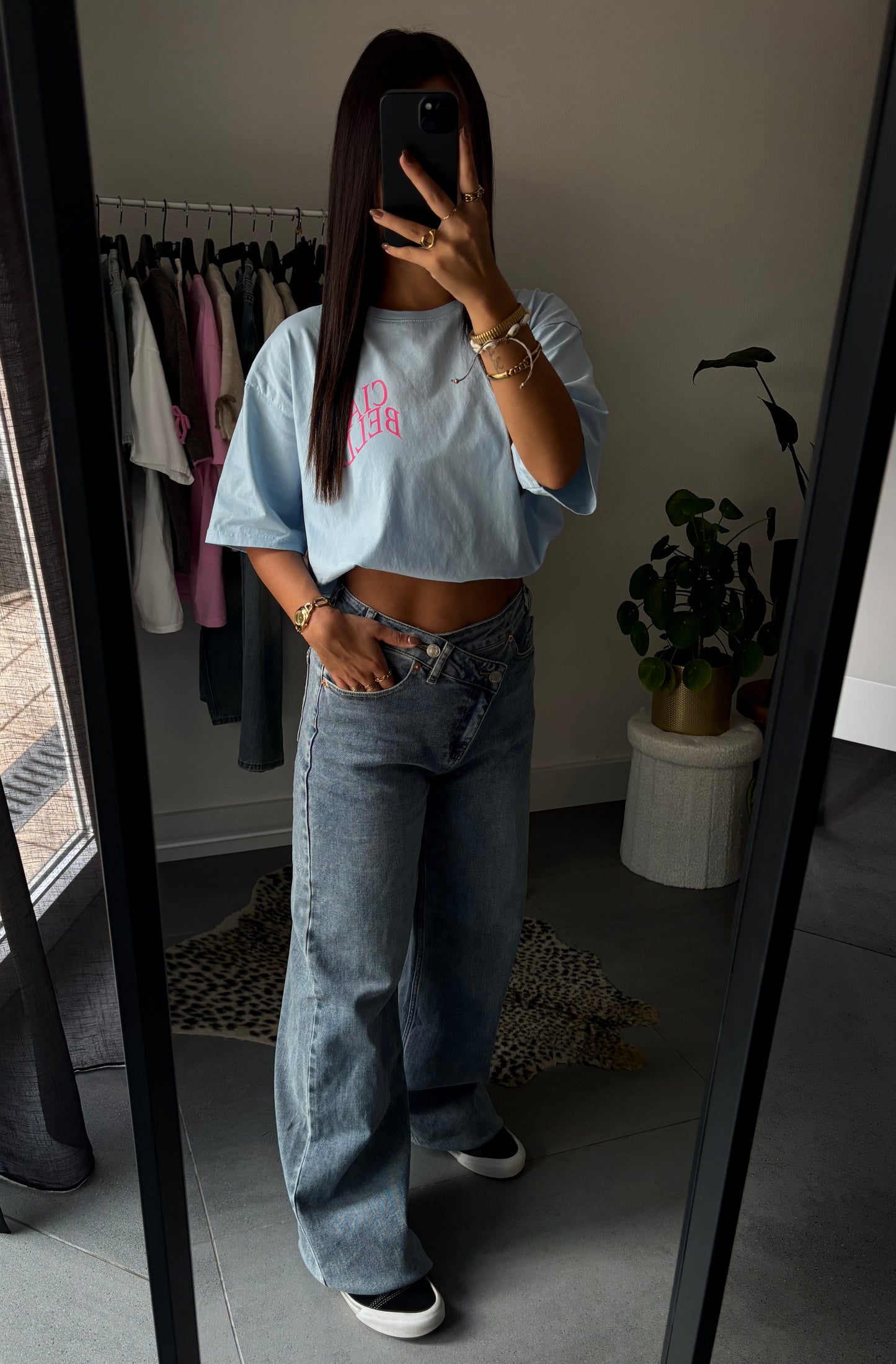 Twist-up denim jeans